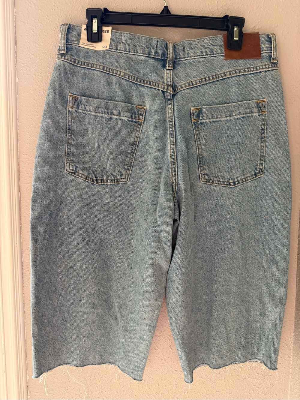 NWT We The Free Jam Session Relaxed Capri Jeans - Picture 6 of 8